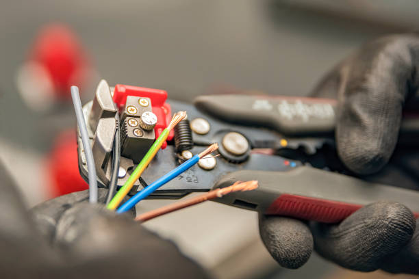 Best Ceiling Fan Installation Electrician  in Shil, OH